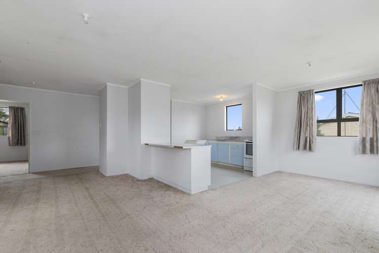 6 Esk Crescent Tokoroa_12