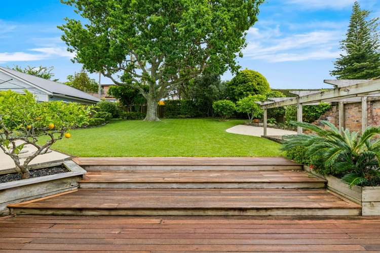 6 Seabreeze Road Narrow Neck_6