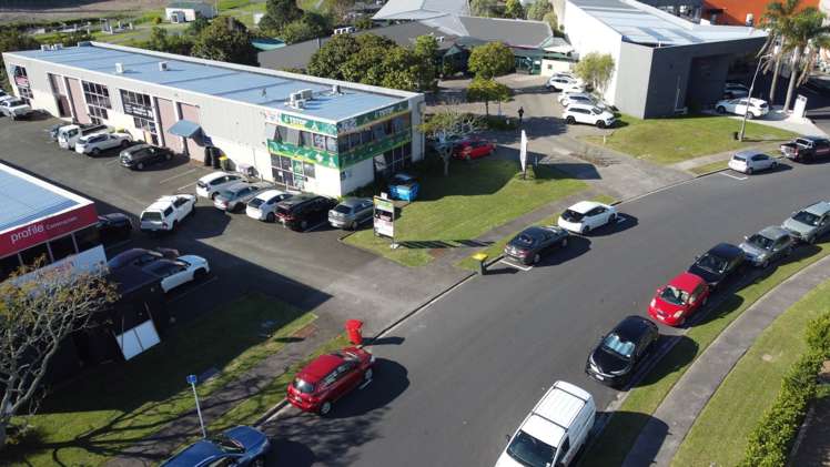 Unit A/7 Vega Place Mairangi Bay_7