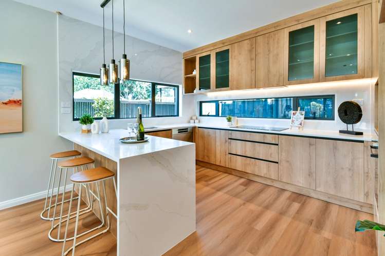 42 Church Road Mangere Bridge_1