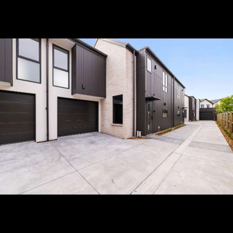 138 Simeon Street_1