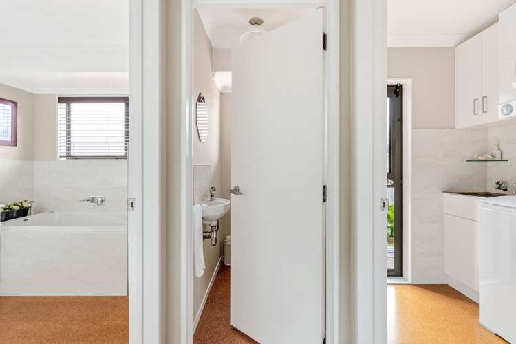 3 Bronte Place Leamington_10