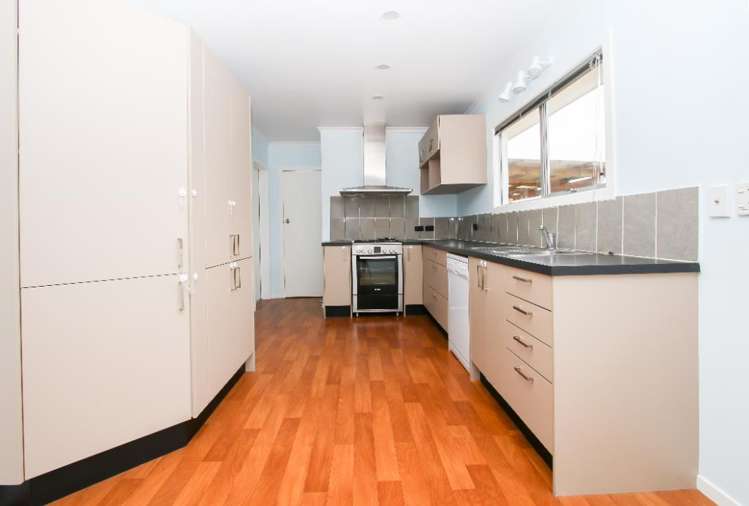 14 Oakfield Crescent 1136_6