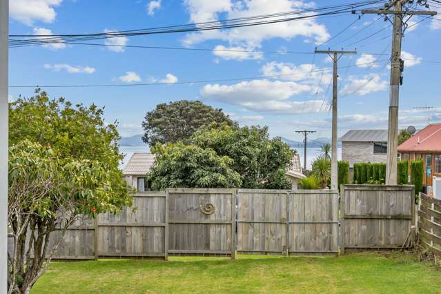 8 Manaia View Road One Tree Point_4