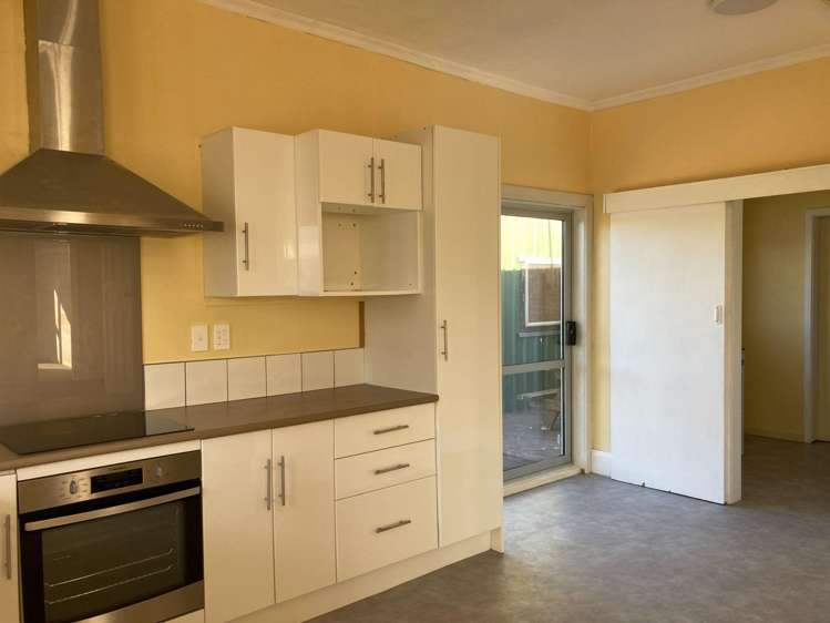 10 Hargood St Woolston_3