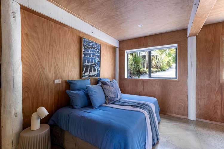 4 Hillside Crescent Leigh_18