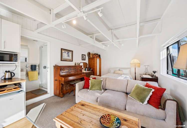 35 Luton Avenue Sunnyhills_10