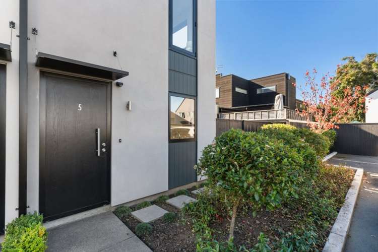 5/64 Brockworth Place Riccarton_18