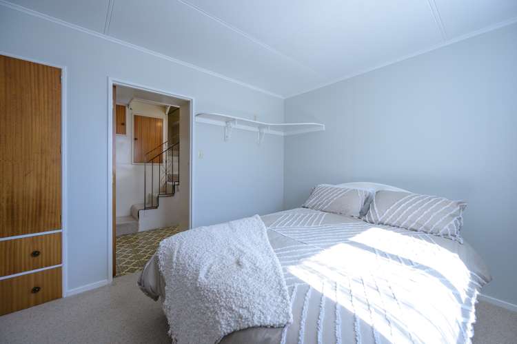 7 Middlebank Drive Richmond_14