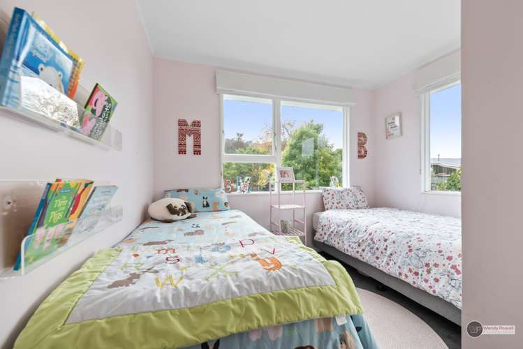 21 Montana Road Totara Park_16