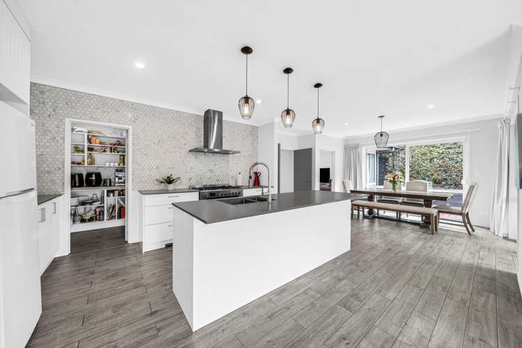 30 WESTMUIR CRESCENT_2