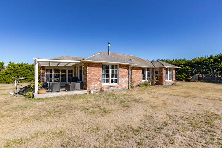 525 Downs Road West Eyreton_16