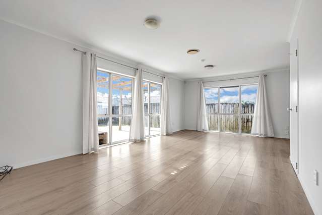 5 Caldecote Place Flat Bush_4