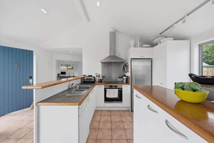 22A Walker Road Point Chevalier_6