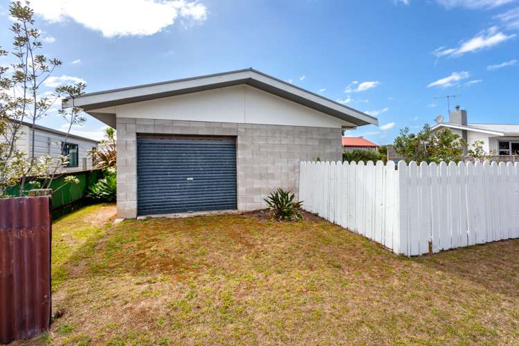 135 Linton Crescent Whangamata_15