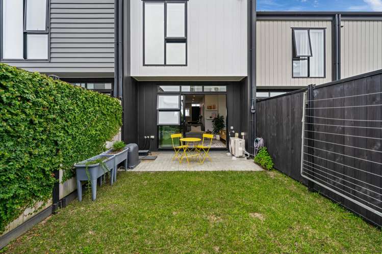 45 Treloar Crescent Hobsonville_17