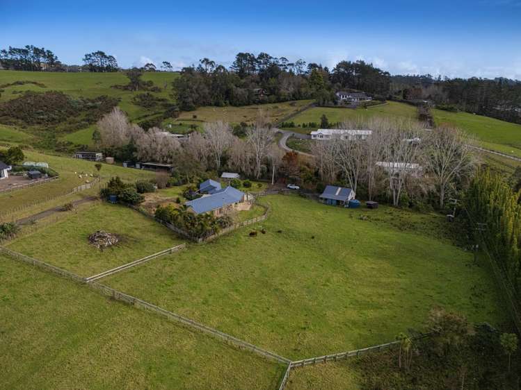 11 Pineview Lane Helensville_43