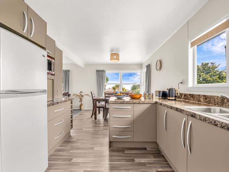 5 Porikapa Road Owhata_4