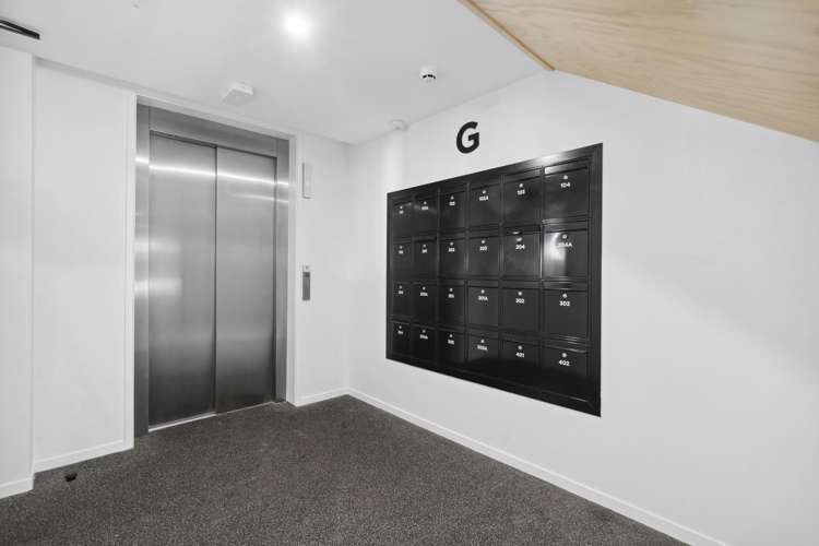 303/2A Ropa Lane Miramar_9