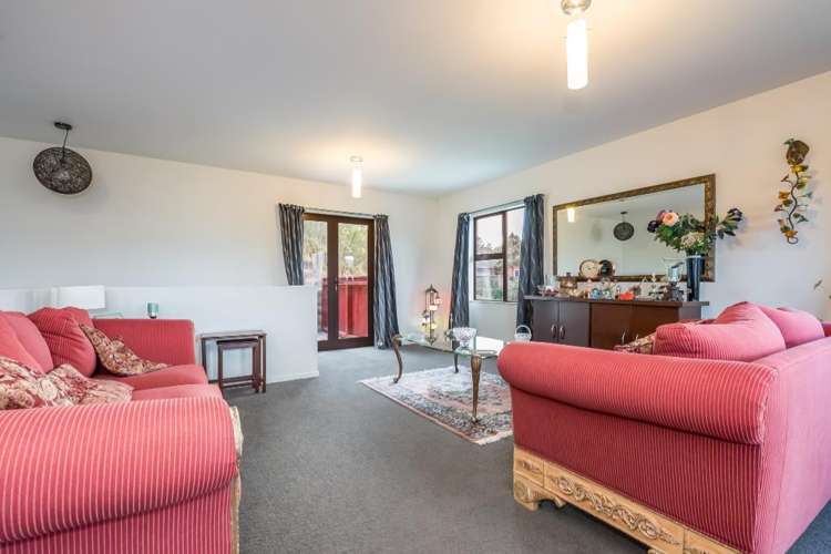 6 Picasso Grove 1254_2