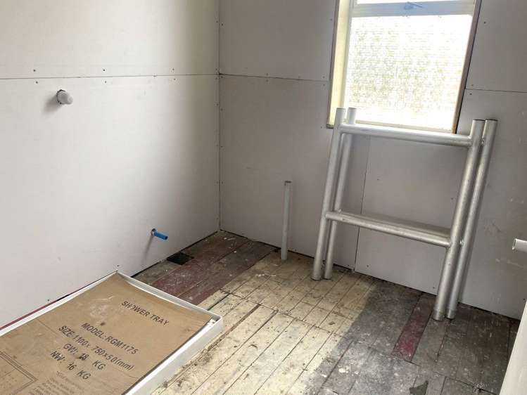 9 Newcastle Street Cobden_8