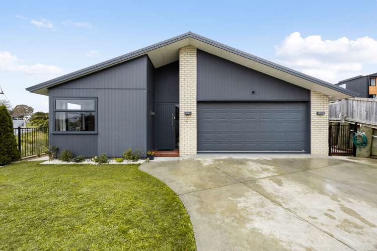 1 Sapling Lane Glenview_12
