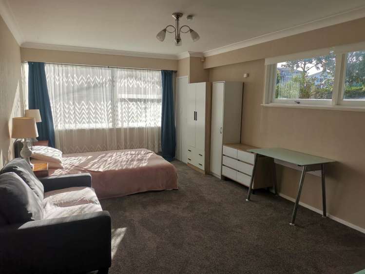 1/59 Glenmore Road Sunnyhills_18