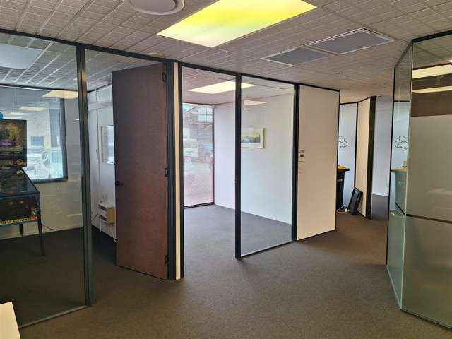 10b Leslie Hills Drive Riccarton_2