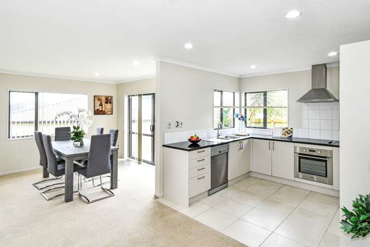 17 Kokako Rise Papakura_3