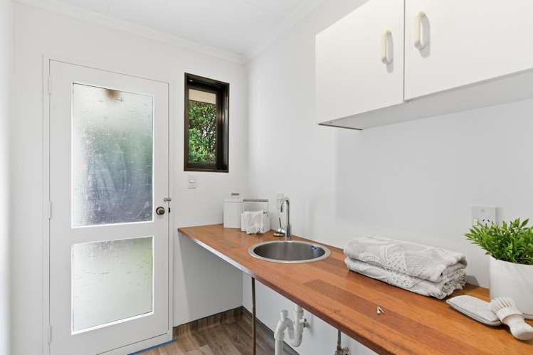 16 Fernbrook Place St Albans_24