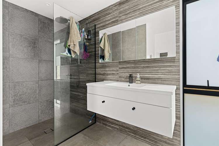 124 Te Kanae Road South Head_15