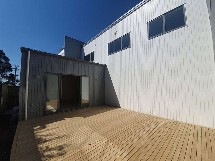 B/24 Castledine Crescent 10026_14