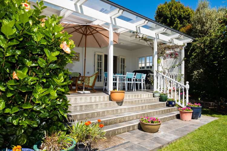 2 Emerald Hill Havelock North_16