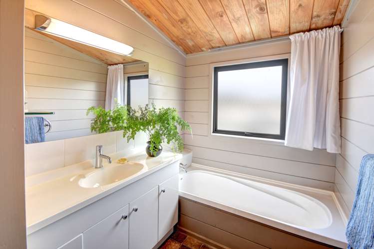 20 Estuary Crescent Fairfield_12