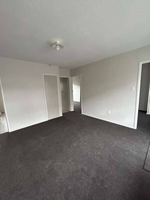 2/15A Wellington Street 1074_3