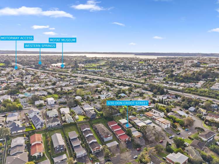 3/30 Don Croot Street Morningside_8