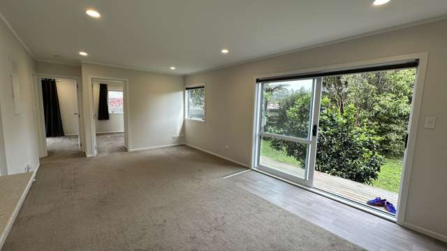 22 Airdrie Road Ranui_1