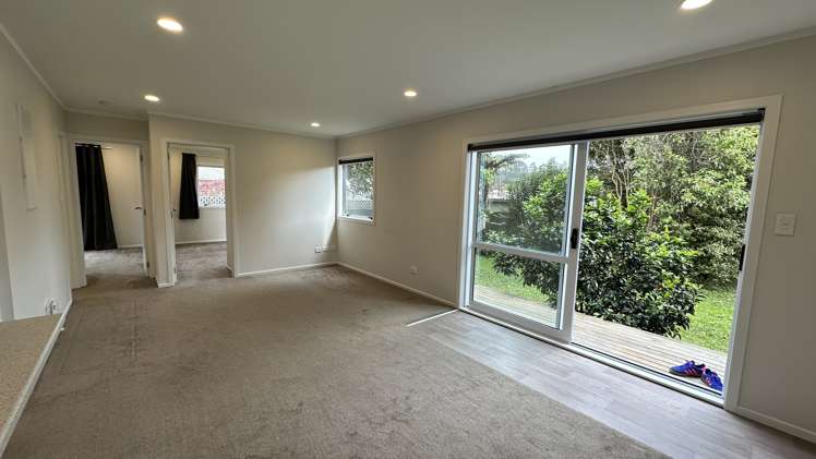 22 Airdrie Road Ranui_1