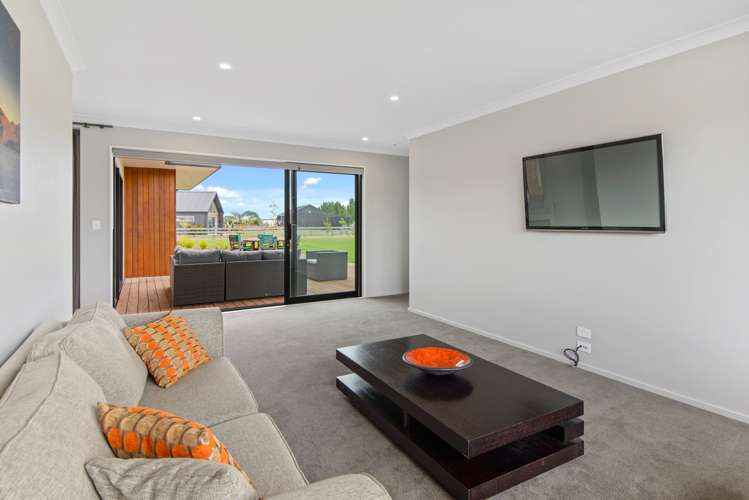 76 Verdeco Boulevard Lincoln_10