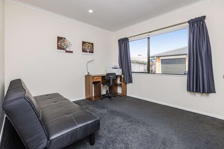 2/14 Prictor Street Papakura_13