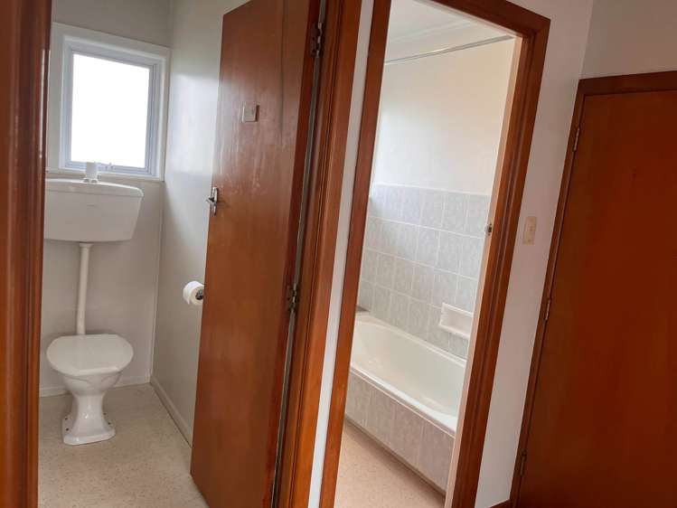 2/96 Te Atatu Road Te Atatu South_5