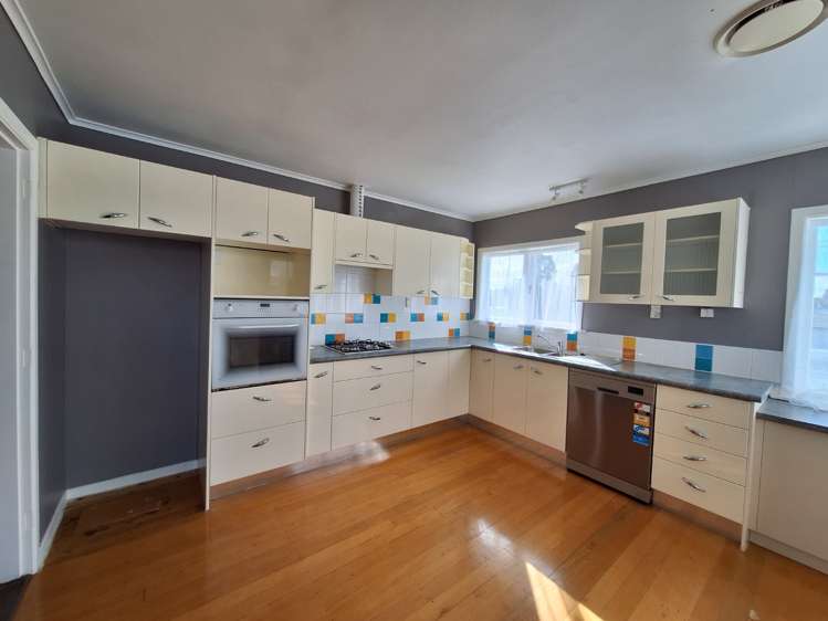 29 Coxhead Road 10686_2