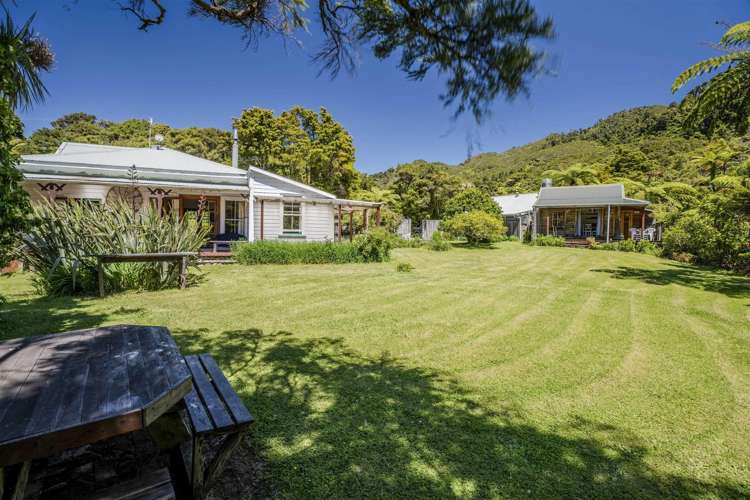 839 Collingwood-Puponga Main Road_4