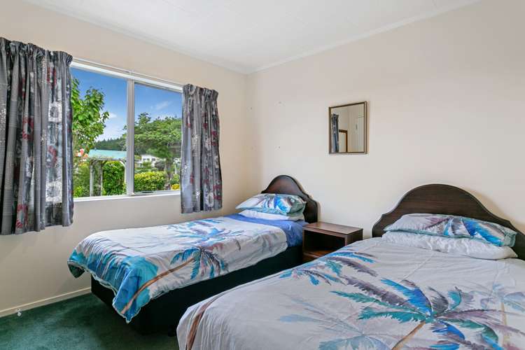 16 Rowena Crescent Motuoapa_8