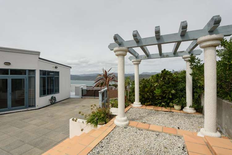 12 Signallers Grove Strathmore Park_10