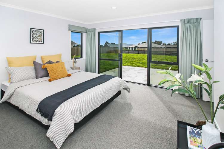 2 Ongarui Close Whalers Gate_12