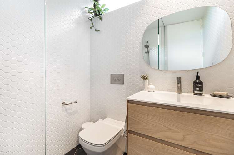 73 Hadfield Street Beach Haven_17