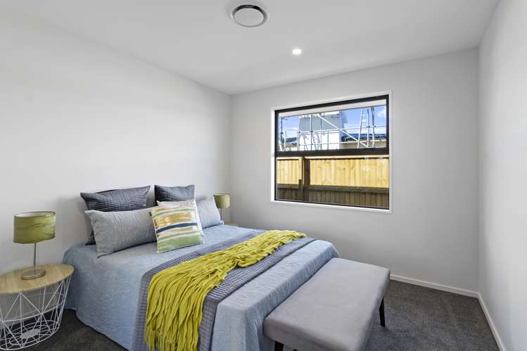 36 Florence Drive Lincoln_17