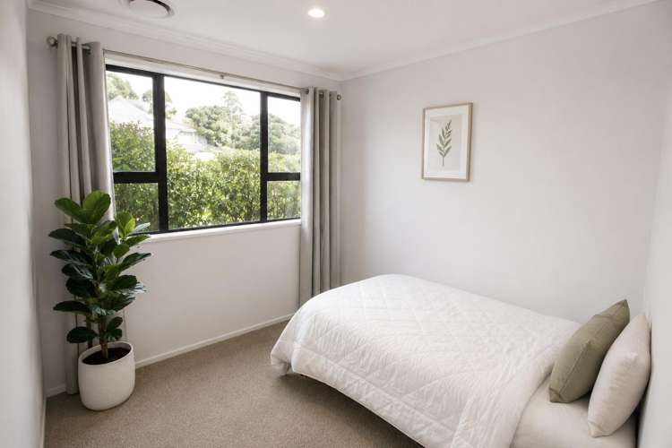 9 Pohutukawa Avenue Red Beach_8