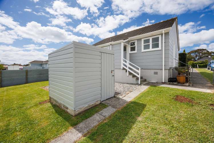 50 Clyde Crescent Roslyn_17